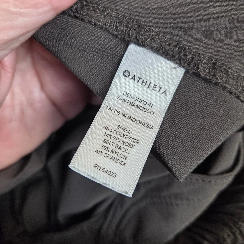 Athleta Skyline Pant Paperbag Waist Tie Belt Green Tapered Leg Womens 6